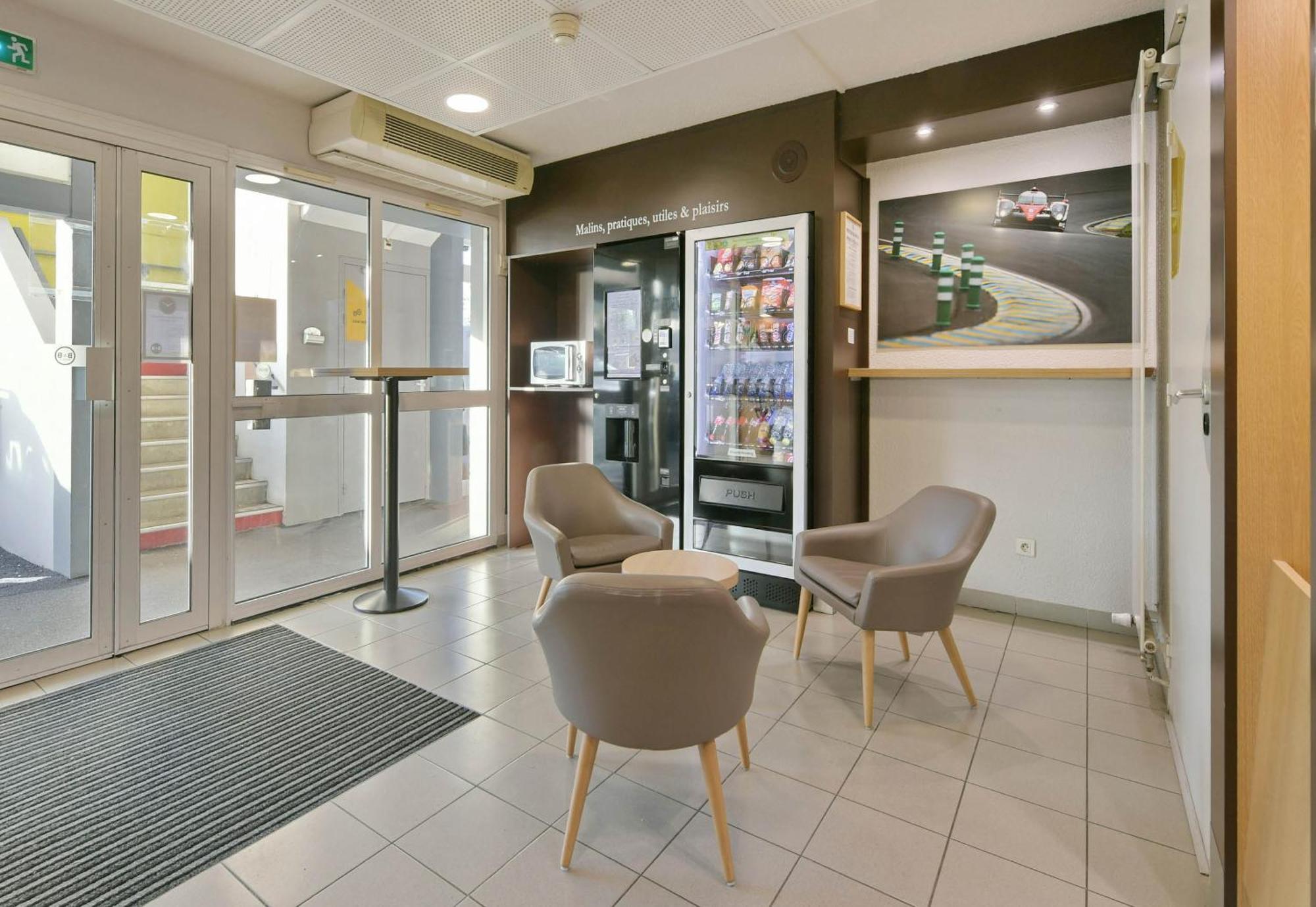 B&B Hotel Le Mans Sud Арнаж Екстериор снимка