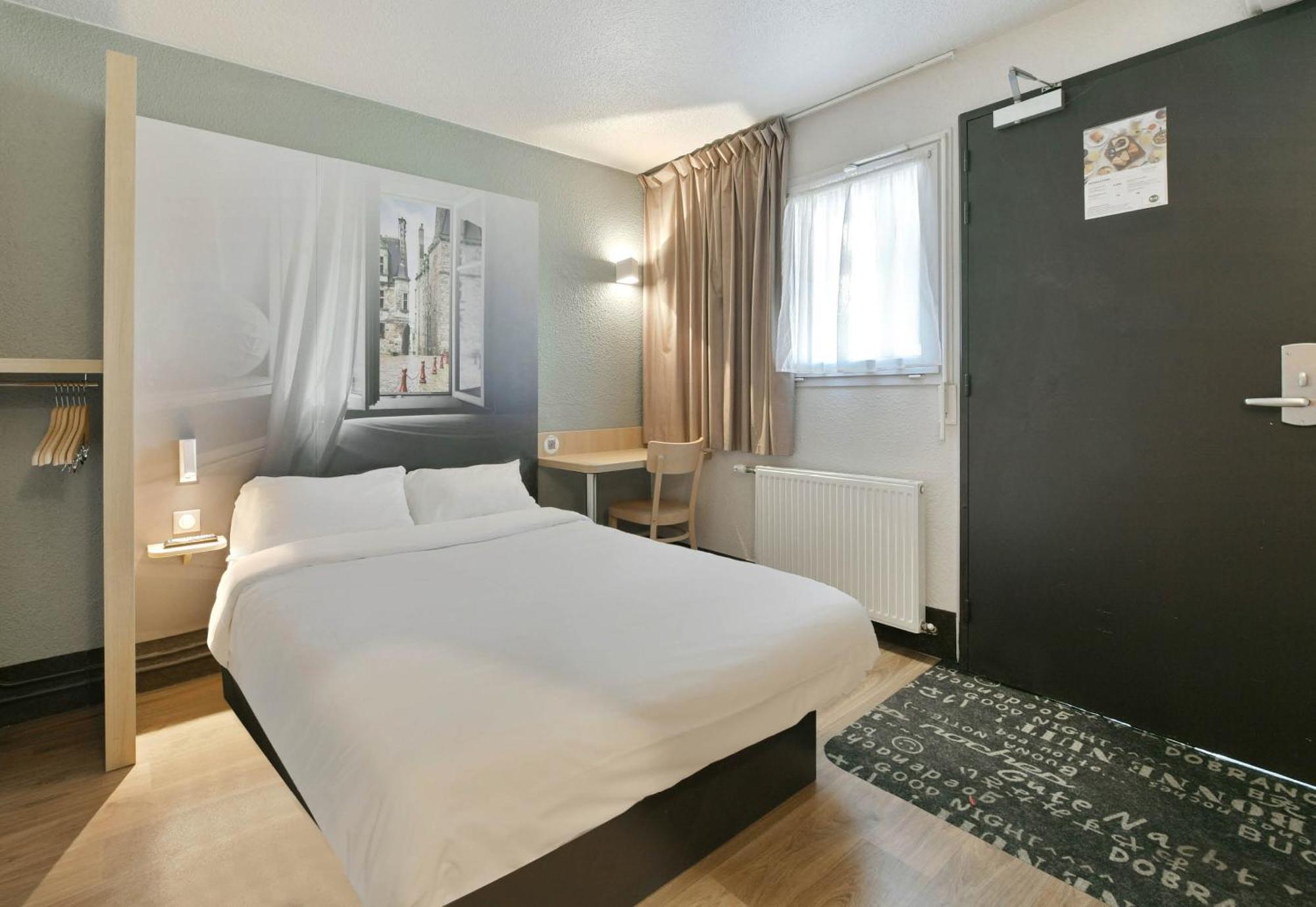 B&B Hotel Le Mans Sud Арнаж Екстериор снимка